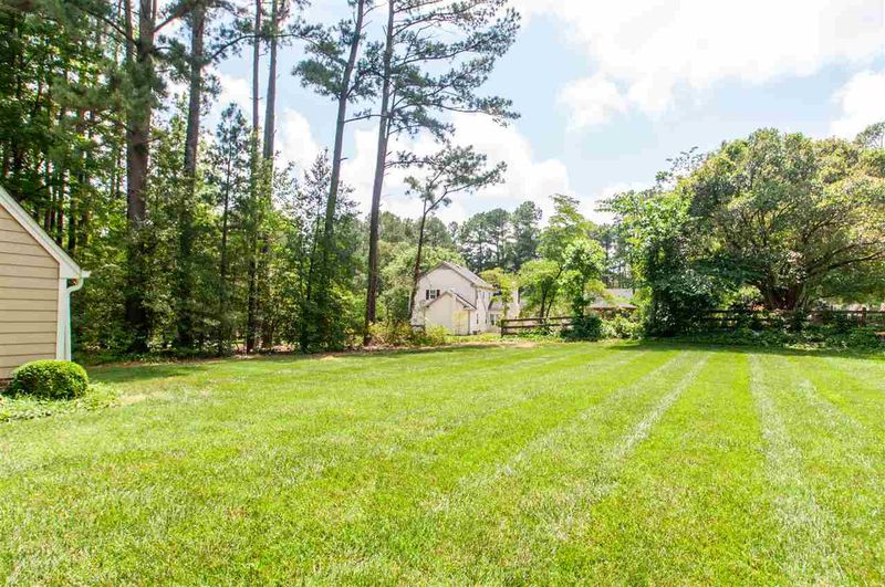 805 Willow Run South Dr, Raleigh, NC 27615