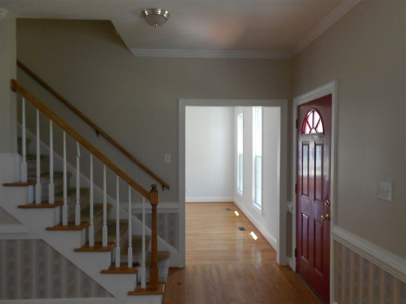 8052 Hogan Dr, Wake Forest, NC 27587