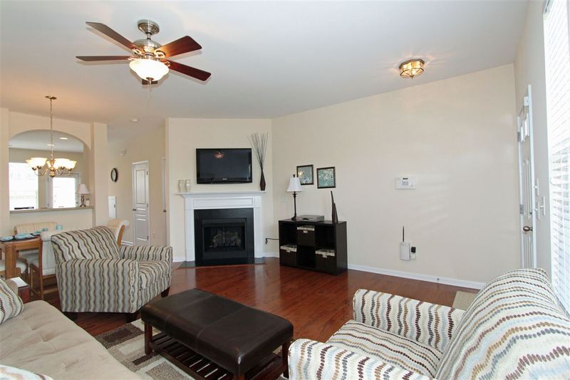 806 Bryant St, Raleigh, NC 27603