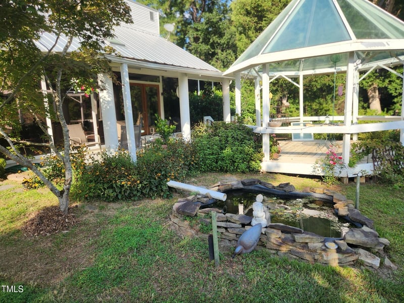806 Davis Rd, Hillsborough, NC 27278