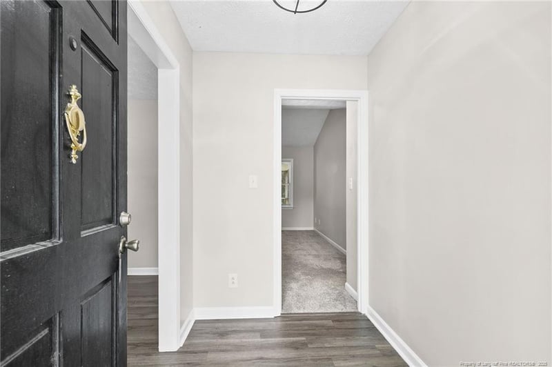 806 Eagle Landing Dr, Hope Mills, NC 28348