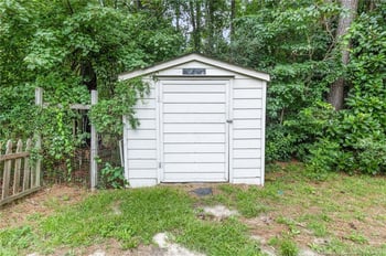 806 Eagle Landing Dr, Hope Mills, NC 28348