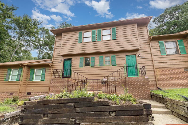 806 Kendall Dr, Durham, NC 27703
