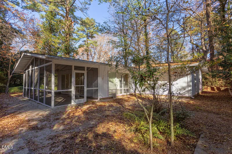 806 Kings Mill Rd, Chapel Hill, NC 27517