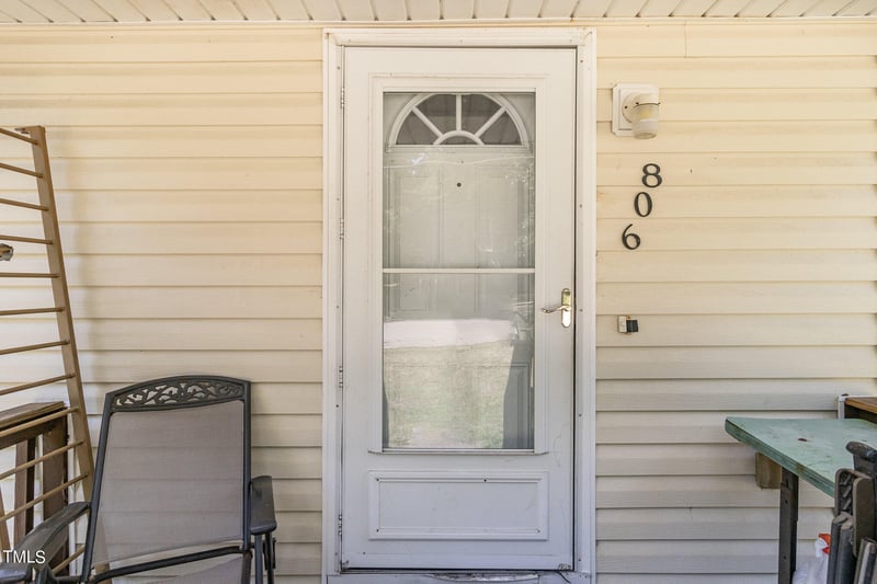 806 Lakeland St, Fayetteville, NC 28301