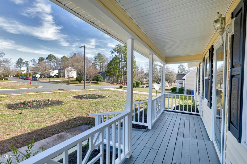 806 Larchwood Dr, Durham, NC 27713