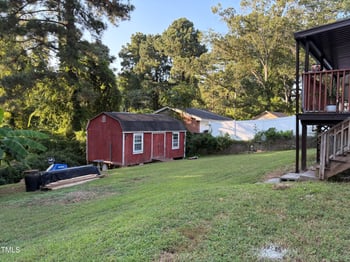806 Lindley Dr, Durham, NC 27703