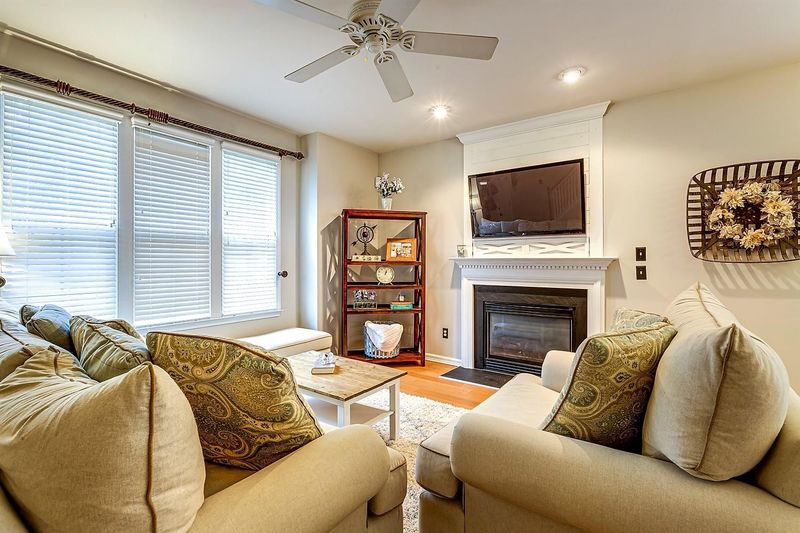 806 Nottinghill Walk, Apex, NC 27502