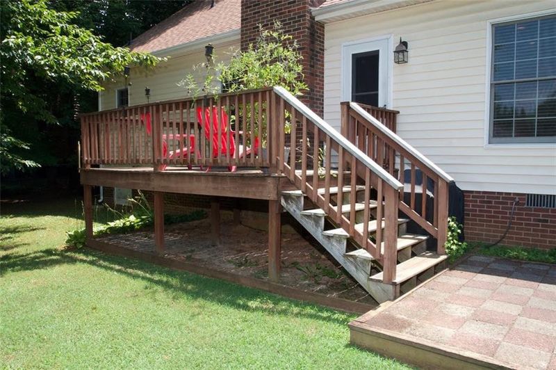 806 S Third St, Mebane, NC 27302