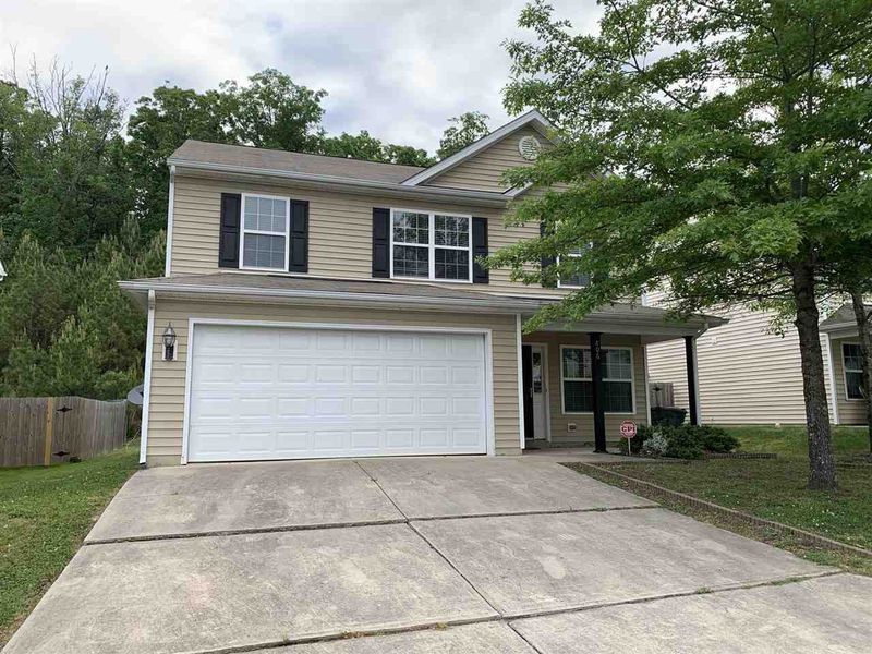 806 Woodside Park Ln, Durham, NC 27704