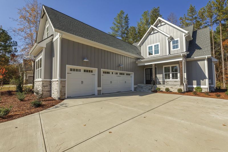 807 Cabin Creek Dr, Pittsboro, NC 27312