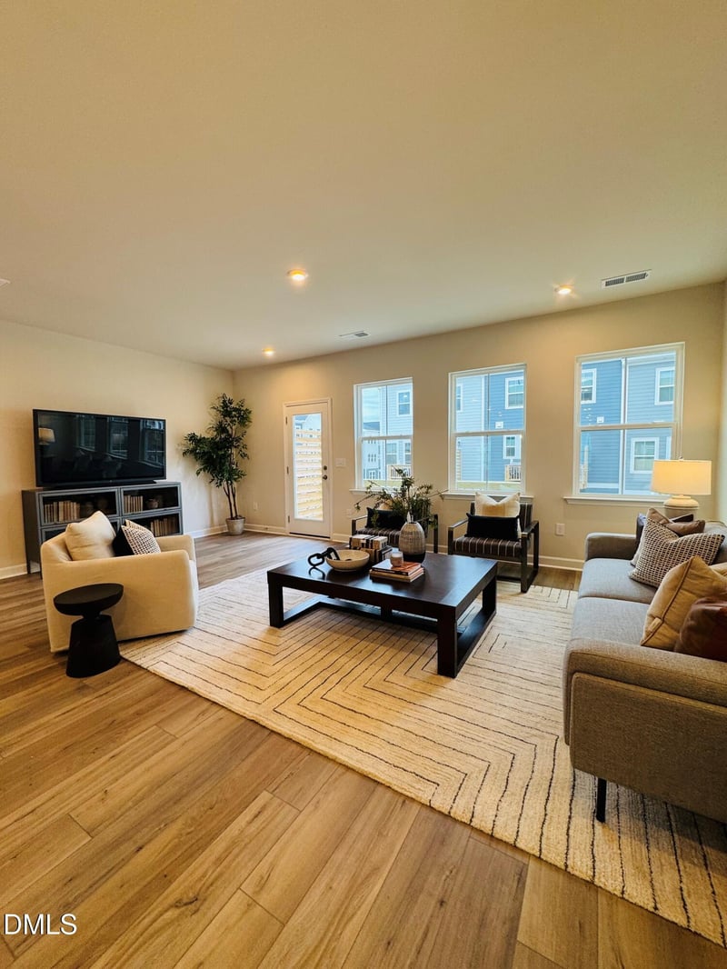 807 Callan View Ave, Wake Forest, NC 27587