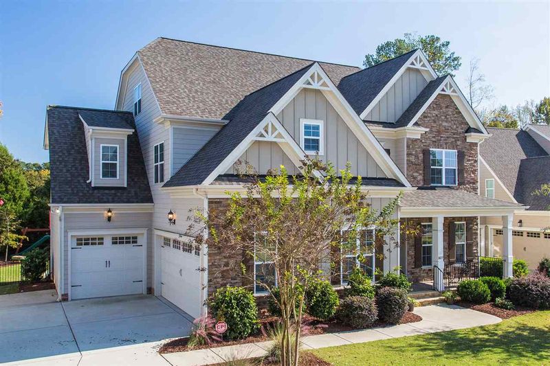 807 Cambridge Hall Loop, Apex, NC 27539