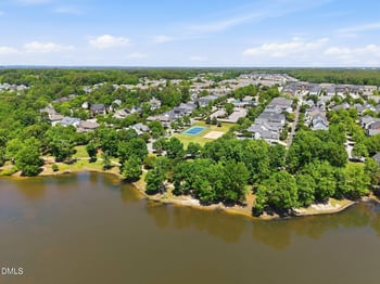 807 Carpenter Town Ln, Cary, NC 27519