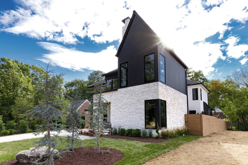 807 Chamberlain St, Raleigh, NC 27607