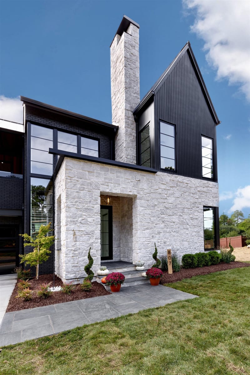 807 Chamberlain St, Raleigh, NC 27607