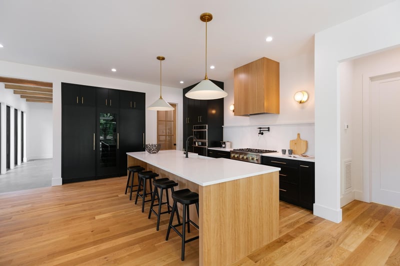 807 Chamberlain St, Raleigh, NC 27607