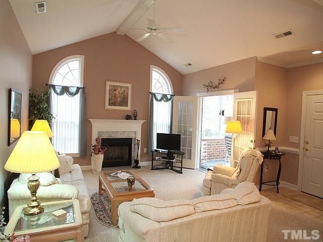 807 Coalburn Pl, Cary, NC 27511