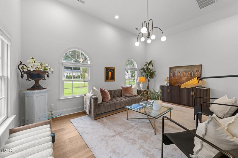 807 Edmund St, Raleigh, NC 27604