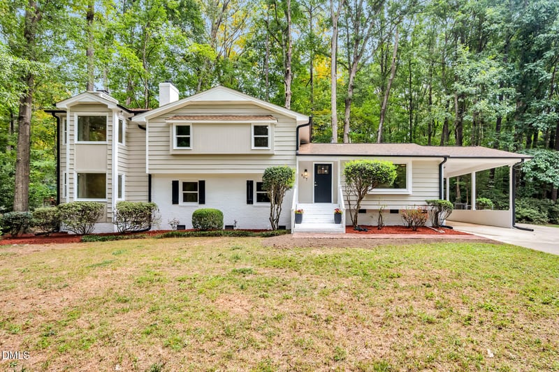 807 Ellynn Dr, Cary, NC 27511