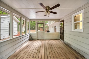 807 Ellynn Dr, Cary, NC 27511