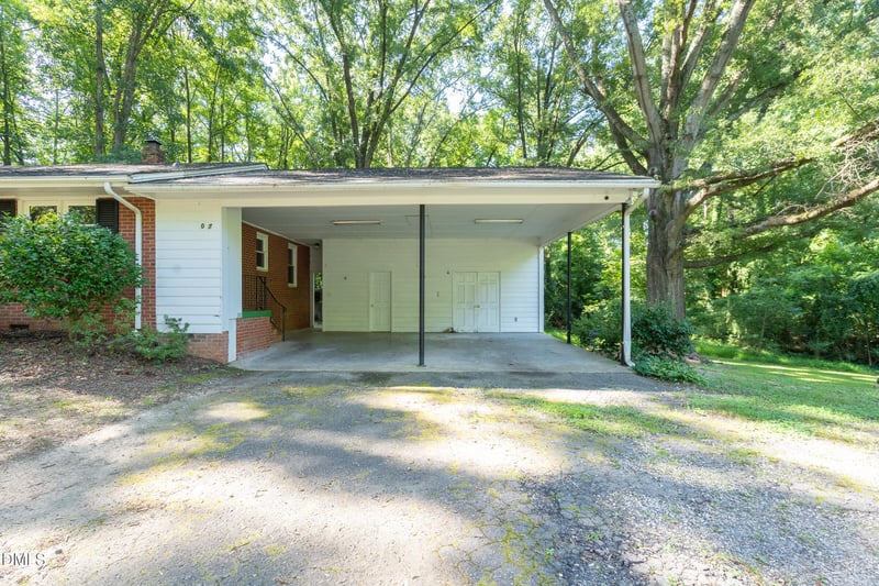 807 Grovemont Rd, Raleigh, NC 27603