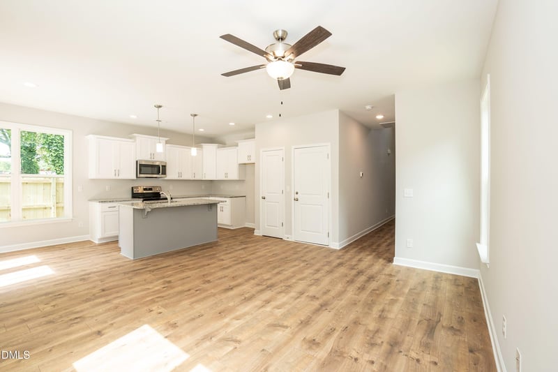807 Harnett St, Dunn, NC 28334