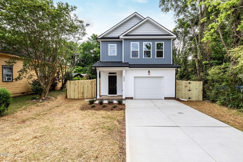807 Harnett St, Dunn, NC 28334