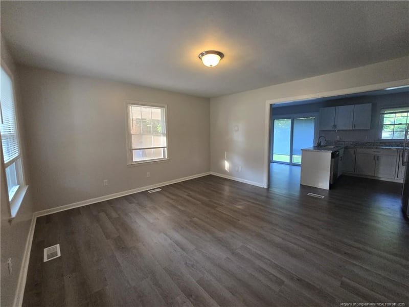 807 Miller Ave, Fayetteville, NC 28304