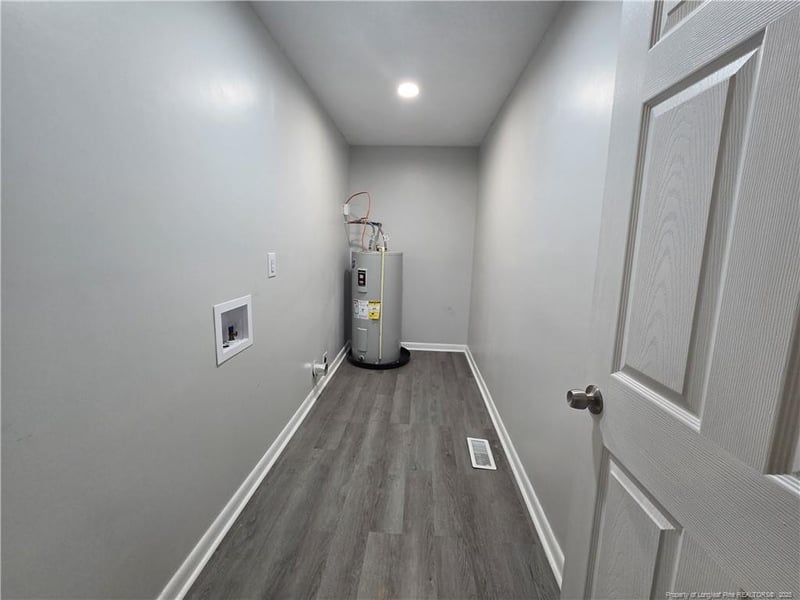 807 Miller Ave, Fayetteville, NC 28304