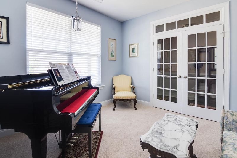 807 Pristine Ln, Rolesville, NC 27571