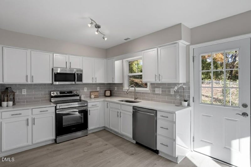 807 Shari Ct, Durham, NC 27704