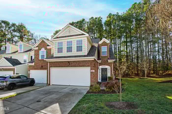 807 Swan Neck Ln, Raleigh, NC 27615