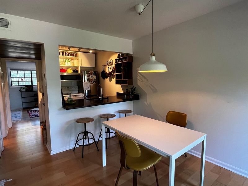 807 Trinity #215, Durham, NC 27701