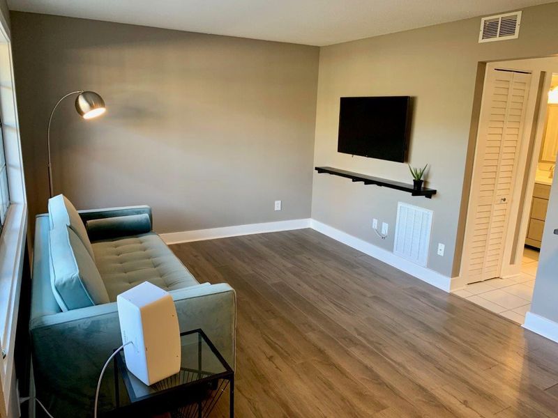 807 W Trinity Ave #124, Durham, NC 27701