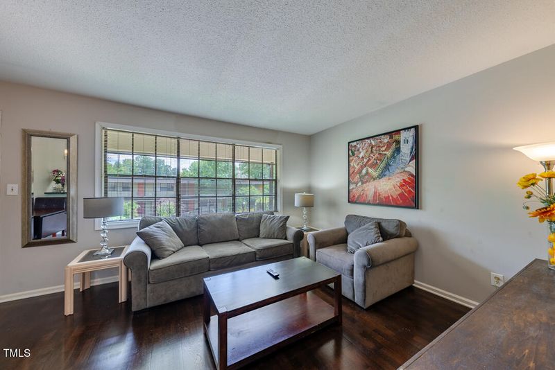 807 W Trinity Ave #211, Durham, NC 27701