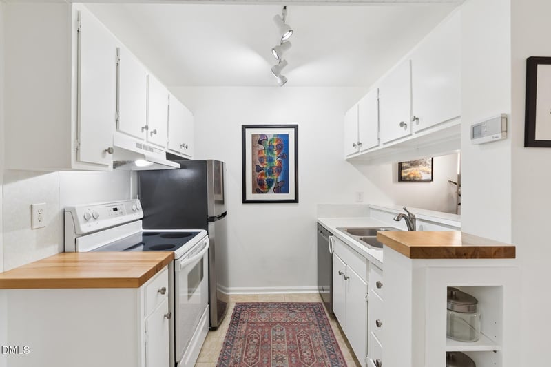807 W Trinity Ave #Apt 224, Durham, NC 27701