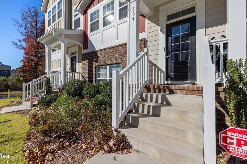 807 Winter Meadow Dr, Wake Forest, NC 27587