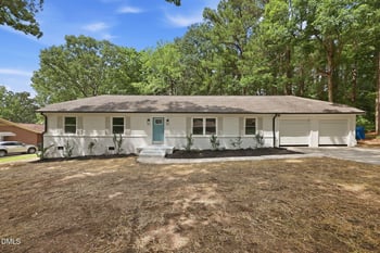 807 Yosemite Cir, Durham, NC 27713