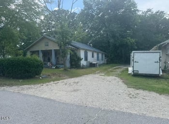 808 12th St, Lillington, NC 27546