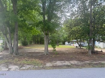808 12th St, Lillington, NC 27546