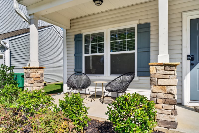 808 Atlantis St, Fuquay Varina, NC 27526