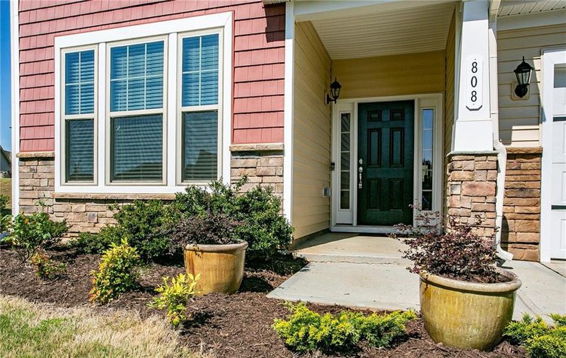 808 Beech Glen Dr, Mebane, NC 27302