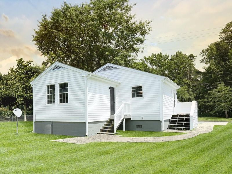 808 Blount St, Smithfield, NC 27577