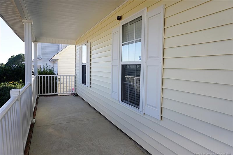 808 Bramblegate Rd, Hope Mills, NC 28348