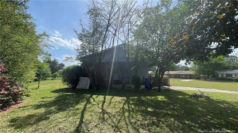 808 Bronco Ln, Fayetteville, NC 28303
