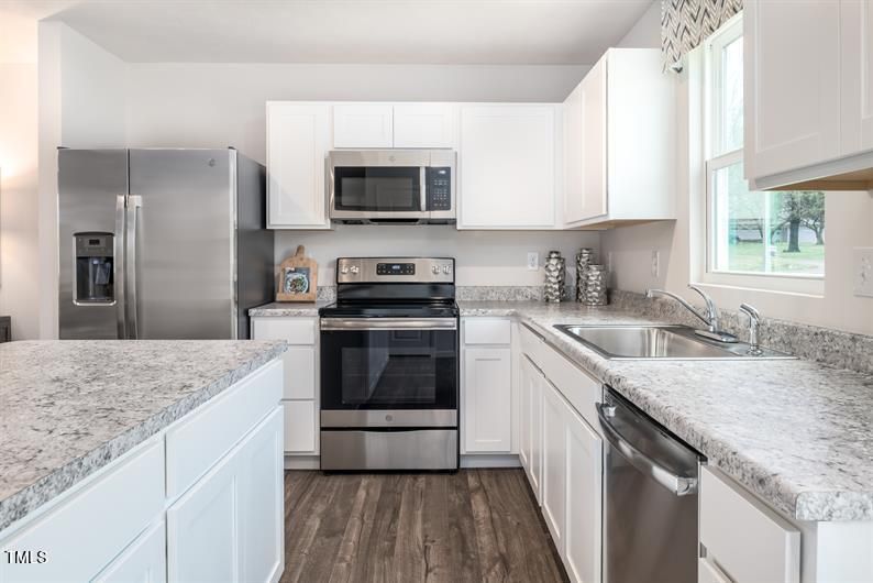 808 Brook Bawn Rd, Wendell, NC 27591