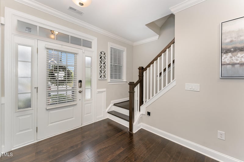 808 Buckner Ct, Fuquay Varina, NC 27526