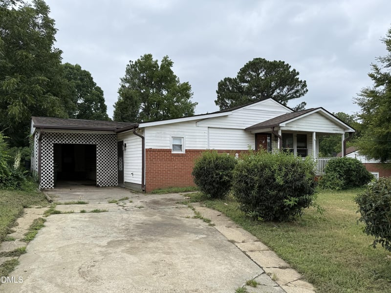 808 Campanella Ln, Raleigh, NC 27610