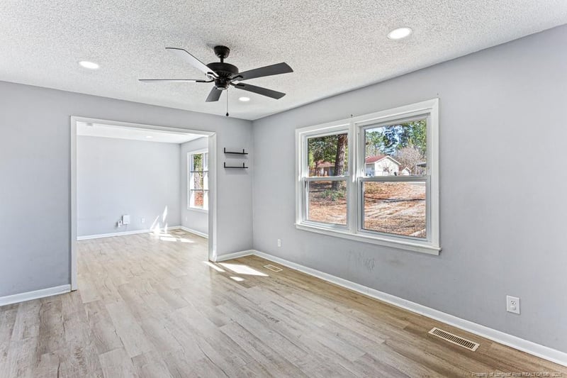 808 Darlington Dr, Fayetteville, NC 28306